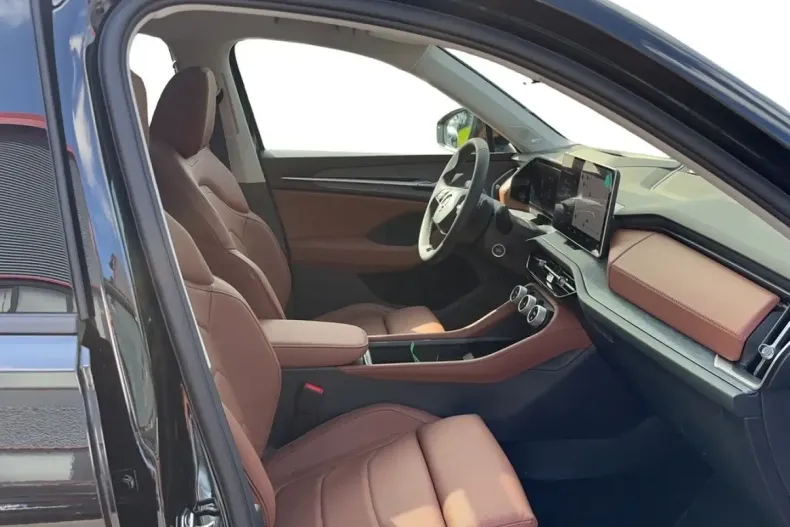 Skoda Kodiaq din 2024 cu 12.500 km - oferta SKO165438 - foto 11