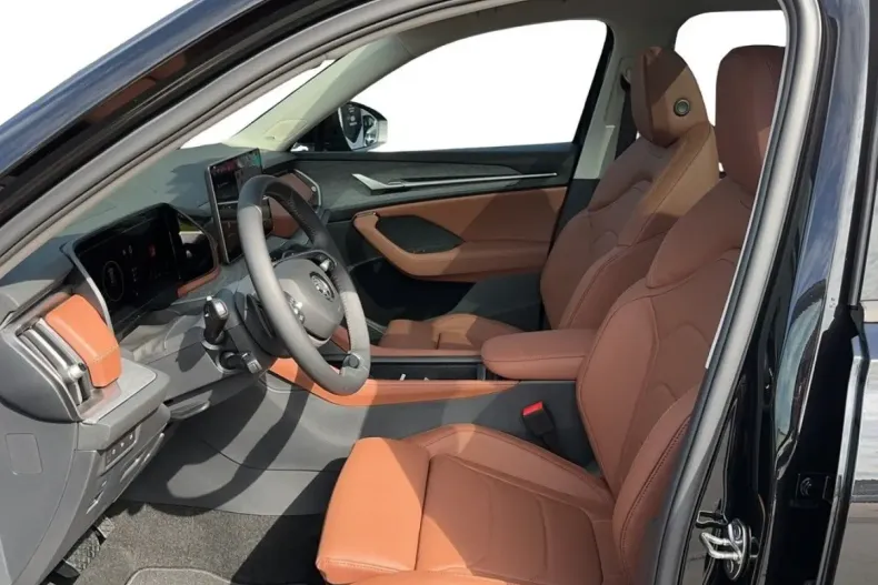 Skoda Kodiaq din 2024 cu 12.500 km - oferta SKO165438 - foto 12