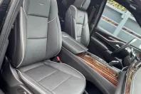 Cadillac Escalade din 2023 cu 69.800 km - oferta CAD165444 - foto 8