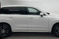 Volvo XC90 din 2022 cu 59.987 km - oferta VOL165446 - foto 6
