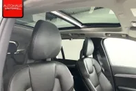Volvo XC90 din 2022 cu 59.987 km - oferta VOL165446 - foto 11