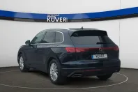 Volkswagen Touareg din 2024 cu 47.700 km - oferta VOL165447 - foto 3