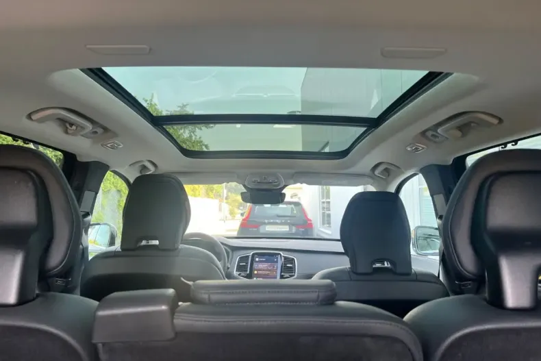 Volvo XC90 din 2022 cu 99.955 km - oferta VOL165448 - foto 12