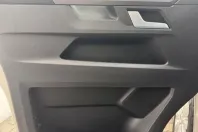 Volkswagen T6 Multivan din 2022 cu 64.690 km - oferta VOL165449 - foto 7