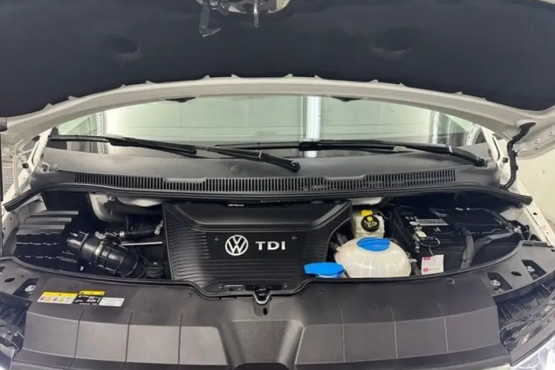 Volkswagen T6 Multivan din 2022 cu 64.690 km - oferta VOL165449 - foto 26