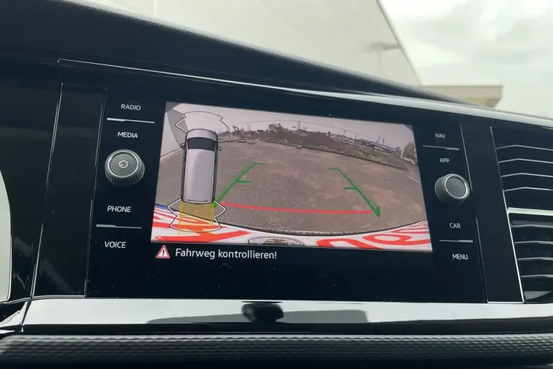 Volkswagen T6 Caravelle din 2023 cu 31.000 km - oferta VOL165452 - foto 18