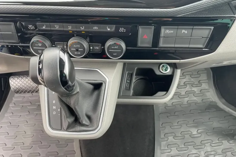 Volkswagen T6 Caravelle din 2023 cu 31.000 km - oferta VOL165452 - foto 29