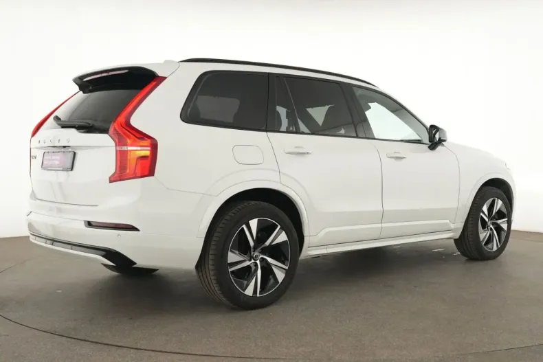 Volvo XC90 din 2022 cu 71.680 km - oferta VOL165453 - foto 5