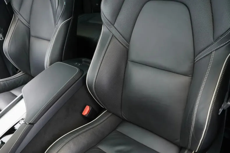 Volvo XC90 din 2023 cu 66.554 km - oferta VOL165454 - foto 14