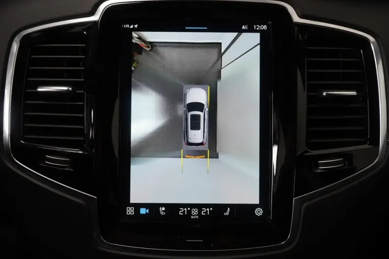 Volvo XC90 din 2023 cu 66.554 km - oferta VOL165454 - foto 23