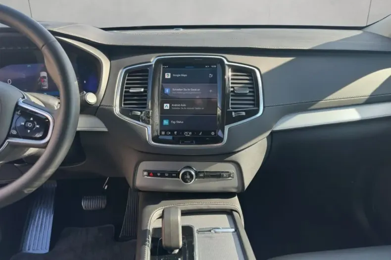 Volvo XC90 din 2024 cu 35.043 km - oferta VOL165456 - foto 12