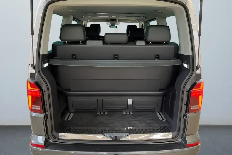 Volkswagen T6 Multivan din 2022 cu 69.789 km - oferta VOL165458 - foto 14