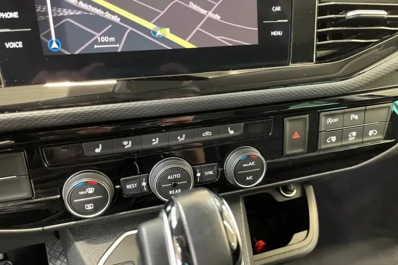 Volkswagen T6 Multivan din 2022 cu 69.789 km - oferta VOL165458 - foto 17