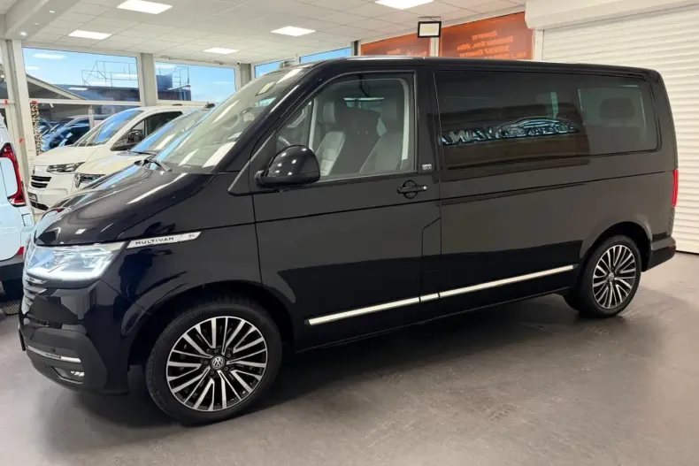 Volkswagen T6 Multivan din 2022 cu 45.287 km - oferta VOL165460 - foto 4