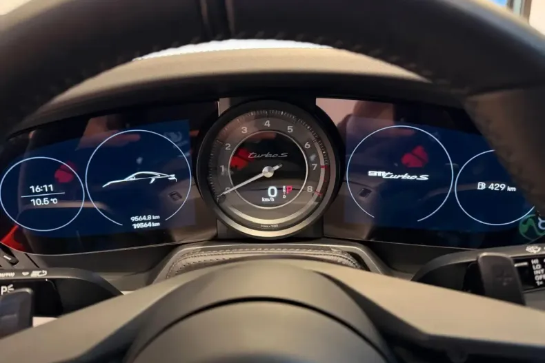Porsche 911 din 2024 cu 19.700 km - oferta POR165463 - foto 15