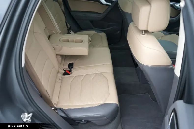 Volkswagen Touareg din 2024 cu 48.900 km - oferta VOL165466 - foto 10