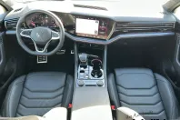 Volkswagen Touareg din 2025 cu 26.020 km - oferta VOL165467 - foto 13