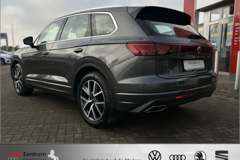 Volkswagen Touareg din 2025 cu 18.788 km - oferta VOL165468 - foto 9