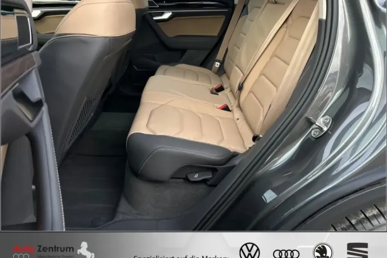 Volkswagen Touareg din 2025 cu 18.788 km - oferta VOL165468 - foto 14