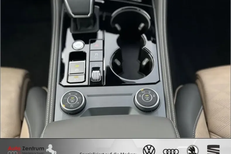 Volkswagen Touareg din 2025 cu 18.788 km - oferta VOL165468 - foto 20