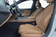 Mercedes-Benz E 300 din 2025 cu 13.889 km - oferta MER165473 - foto 14