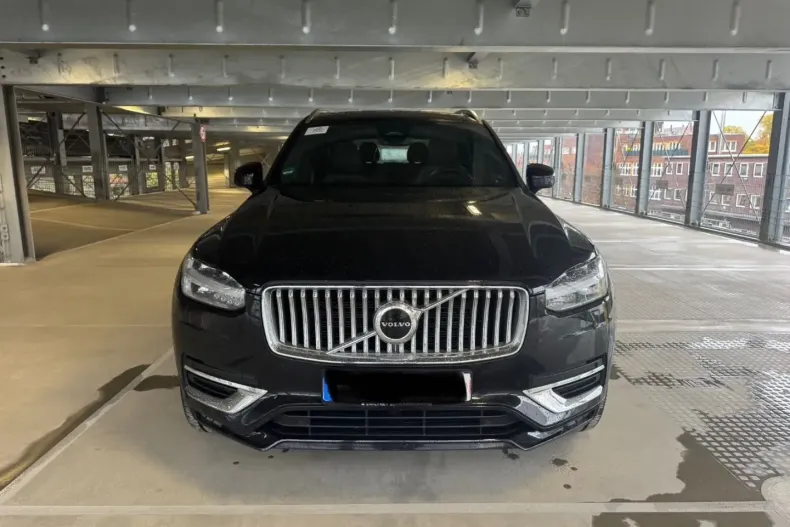 Volvo XC90 din 2022 cu 91.161 km - oferta VOL165474 - foto 2