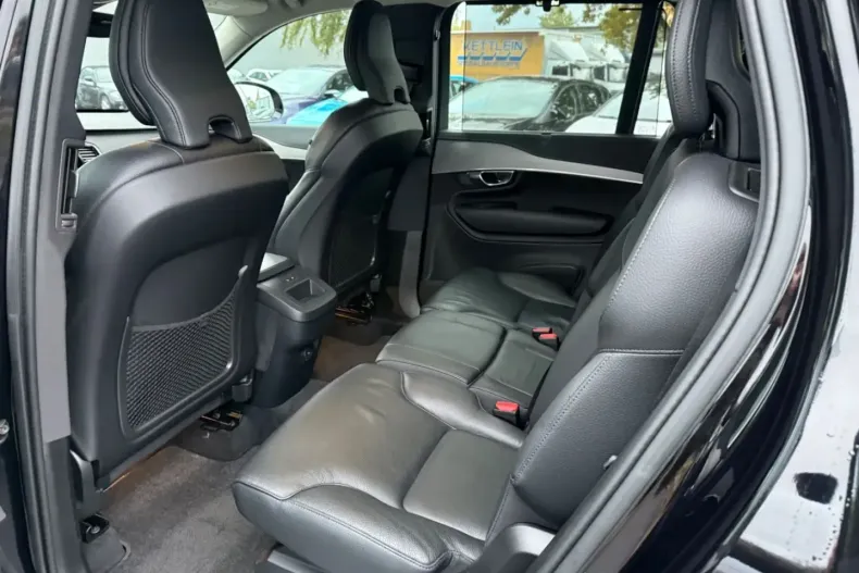 Volvo XC90 din 2022 cu 83.000 km - oferta VOL165476 - foto 10