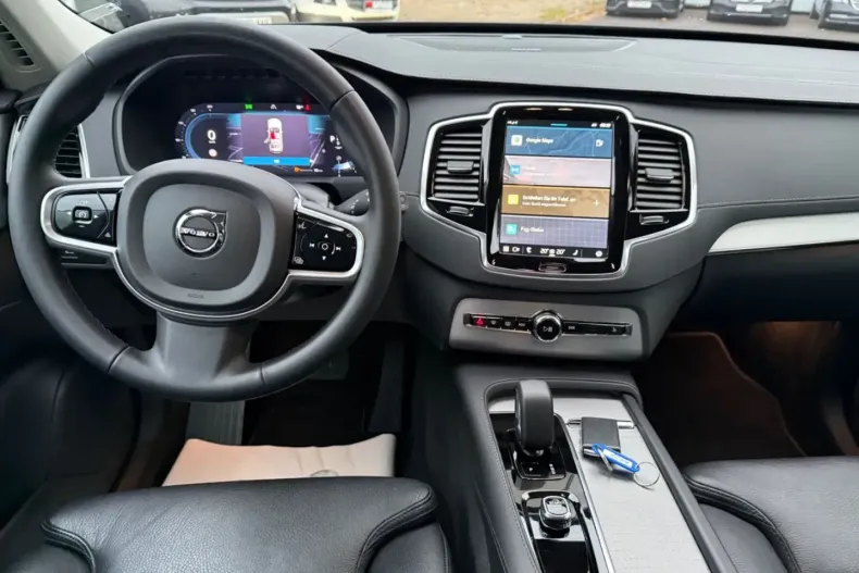 Volvo XC90 din 2022 cu 83.000 km - oferta VOL165476 - foto 11