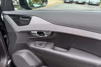 Volvo XC90 din 2022 cu 83.000 km - oferta VOL165476 - foto 15