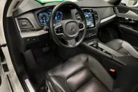 Volvo XC90 din 2022 cu 82.650 km - oferta VOL165477 - foto 11