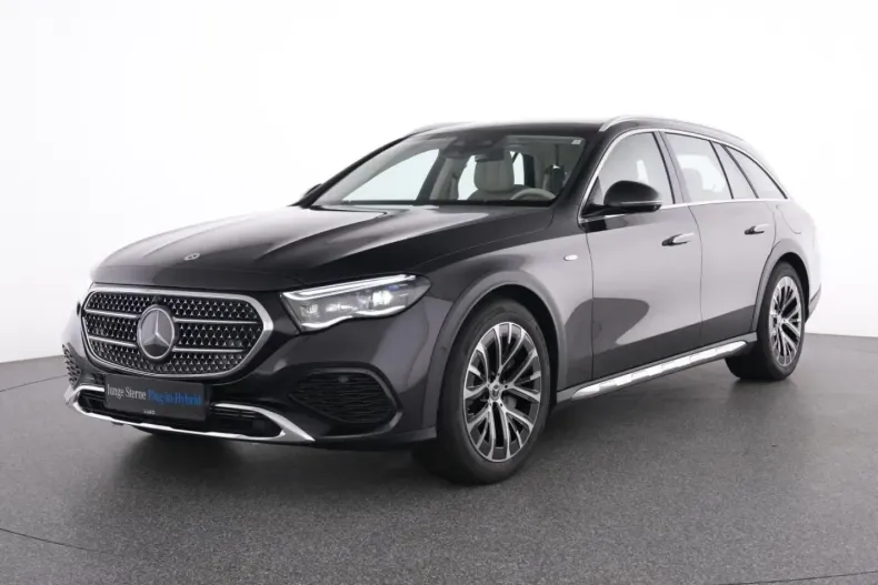 Mercedes-Benz E 300 din 2024 cu 14.701 km - oferta MER165478 - foto 2