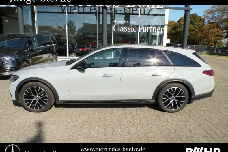 Mercedes-Benz E 300 din 2024 cu 14.750 km - oferta MER165481 - foto 2