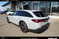 Mercedes-Benz E 300 din 2024 cu 14.750 km - oferta MER165481 - foto 3