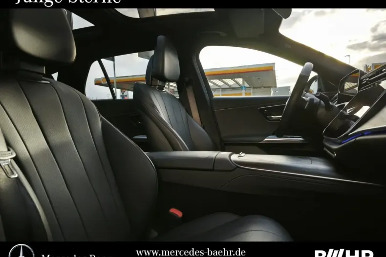 Mercedes-Benz E 300 din 2024 cu 14.750 km - oferta MER165481 - foto 4