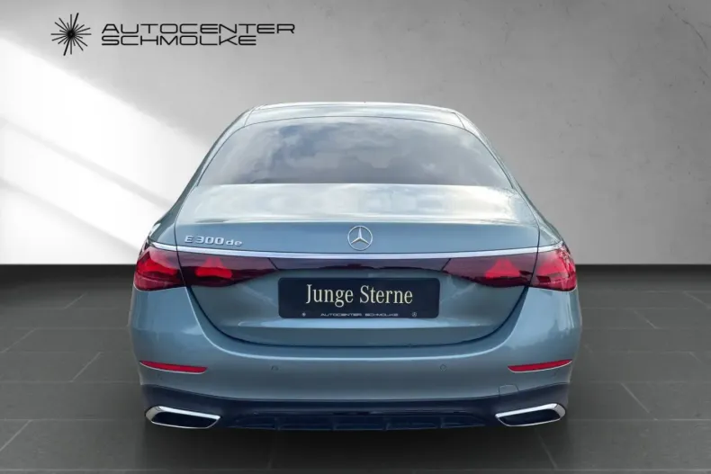 Mercedes-Benz E 300 din 2025 cu 15.500 km - oferta MER165483 - foto 4