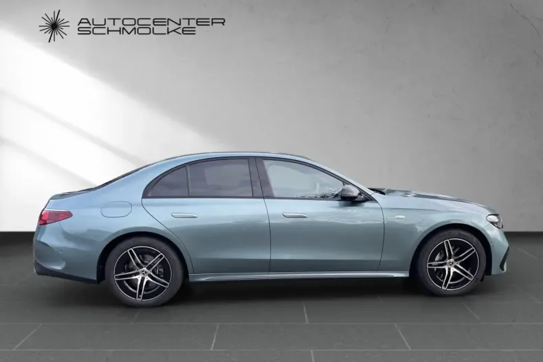 Mercedes-Benz E 300 din 2025 cu 15.500 km - oferta MER165483 - foto 6