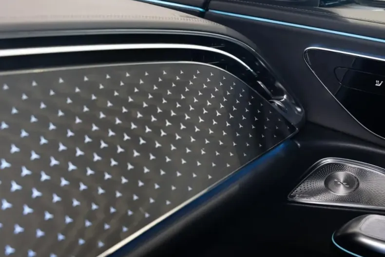 Mercedes-Benz E 300 din 2024 cu 8.229 km - oferta MER165486 - foto 14