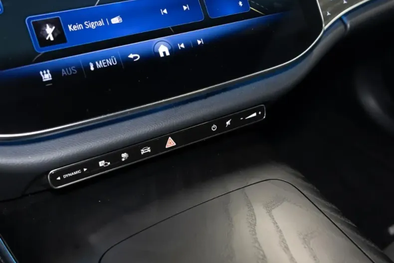 Mercedes-Benz E 300 din 2024 cu 8.229 km - oferta MER165486 - foto 15