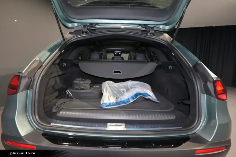 Mercedes-Benz E 300 din 2025 cu 16.120 km - oferta MER165489 - foto 14