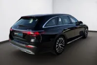 Mercedes-Benz E 300 din 2025 cu 10.540 km - oferta MER165492 - foto 4