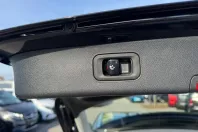 Mercedes-Benz E 300 din 2025 cu 10.540 km - oferta MER165492 - foto 19