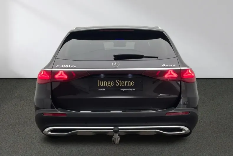 Mercedes-Benz E 300 din 2024 cu 39.500 km - oferta MER165495 - foto 6