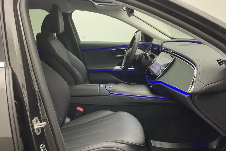 Mercedes-Benz E 300 din 2024 cu 39.500 km - oferta MER165495 - foto 13