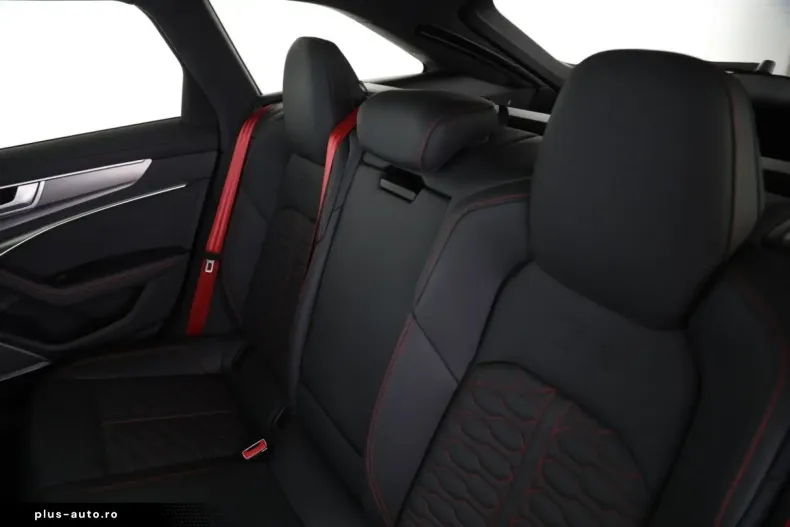 Audi RS6 din 2024 cu 19.432 km - oferta AUD165500 - foto 13