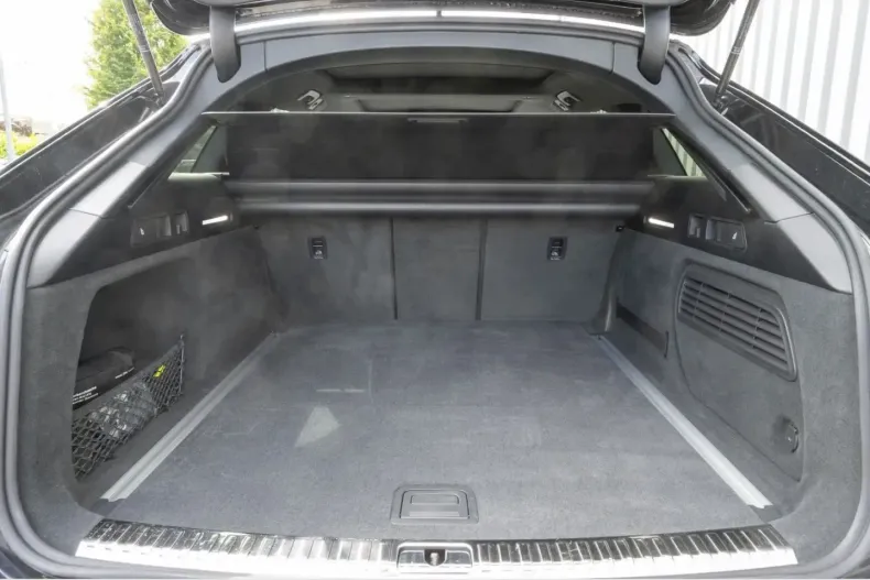 Audi RS6 din 2024 cu 13.243 km - oferta AUD165501 - foto 6