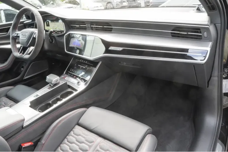 Audi RS6 din 2024 cu 13.243 km - oferta AUD165501 - foto 8