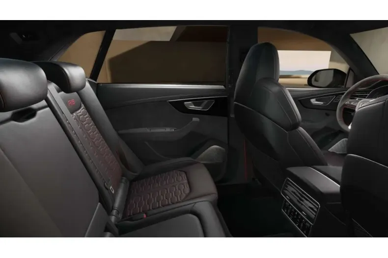 Audi RSQ8 din 2024 cu 3.526 km - oferta AUD165505 - foto 8