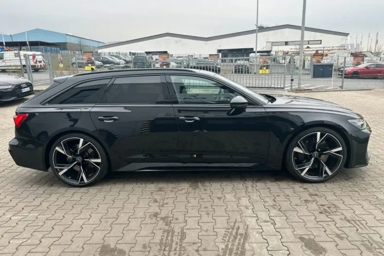 Audi RS6 din 2024 cu 12.000 km - oferta AUD165508 - foto 5