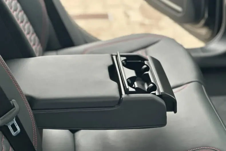 Audi RS6 din 2024 cu 12.000 km - oferta AUD165508 - foto 26