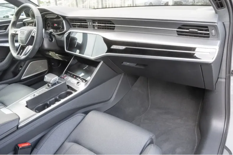 Audi RS6 din 2024 cu 22.732 km - oferta AUD165509 - foto 8